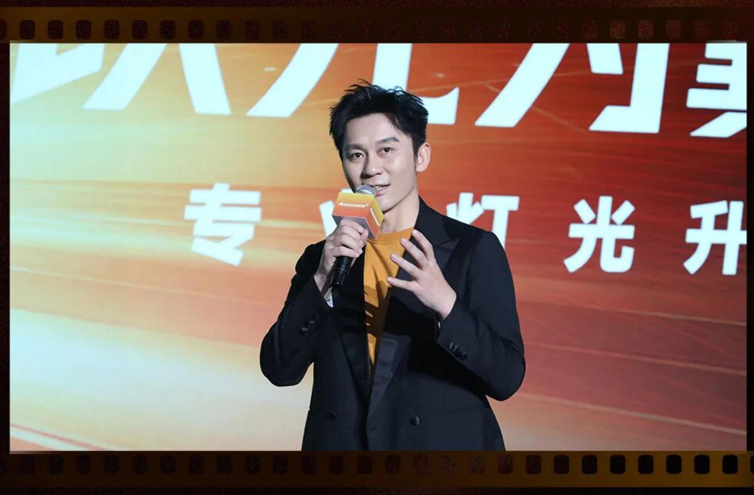Big Announcement With Light as Wings, Walking with the Morning! The signing ceremony for the Aozoom x Li Chen brand ambassador was successfully completed! (5)